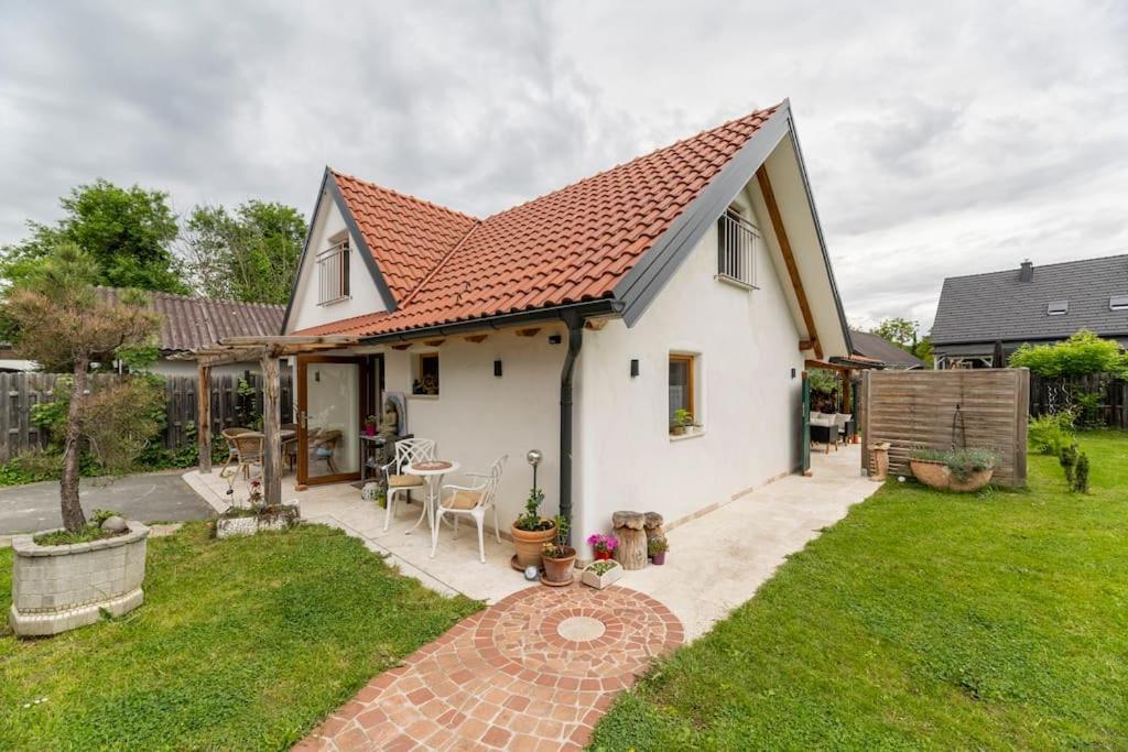 Idyllic Holiday Home - Relaxation Place Leibnitz Exterior foto
